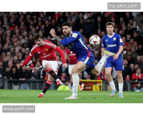 世界杯激战巴黎圣日耳曼与曼联2比2平局十大精彩进球回顾引爆全场气氛