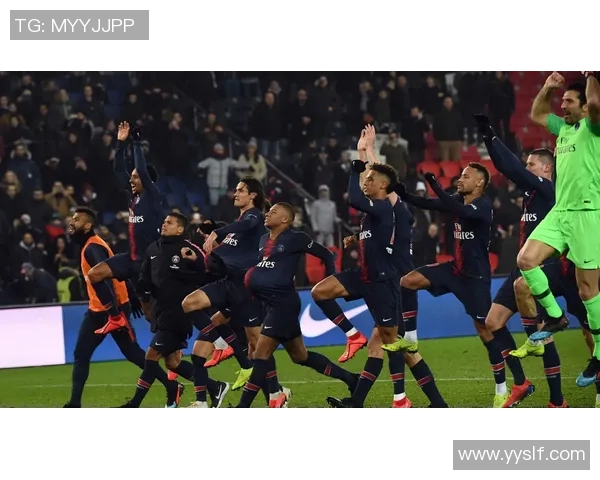 足总杯精彩对决巴黎圣日耳曼狂胜AC米兰帽子戏法点燃全场热情