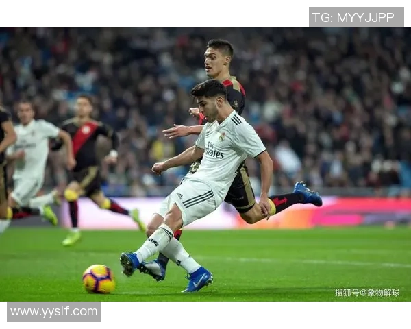 西甲精彩对决拜仁大胜AC米兰补时进球引爆全场战术解析