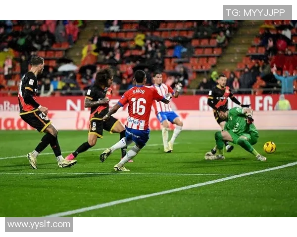 西甲焦点战波尔图逆转里昂全场沸腾精彩瞬间回顾