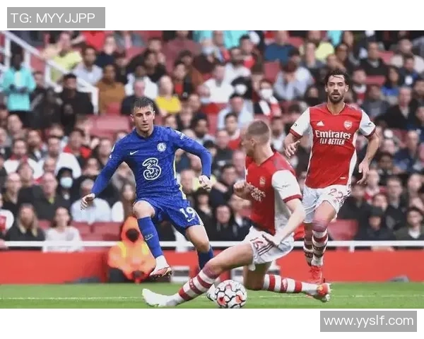 欧联杯焦点战阿森纳与切尔西互交白卷补时瞬间引发全场狂欢