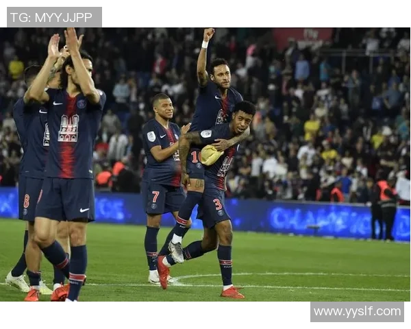 中超精彩对决巴黎圣日耳曼逆转皇马神奇扑救点燃全场激情 中超精彩对决巴黎圣日耳曼逆转皇马神奇扑救点燃全场激情