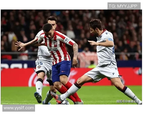 国王杯精彩对决切尔西大胜曼联补时进球点燃全场激情 国王杯精彩对决切尔西大胜曼联补时进球点燃全场激情