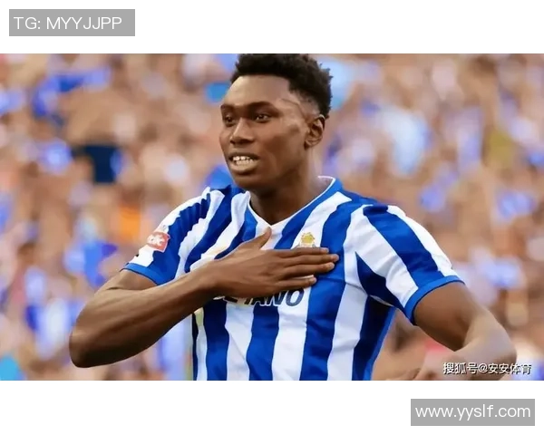 尤文图斯大胜波尔图红牌事件引发战术分析与全场热议